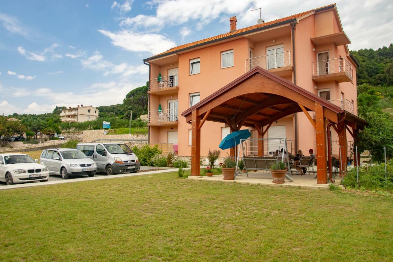 Apartments Neda Kampor Zewnętrze zdjęcie