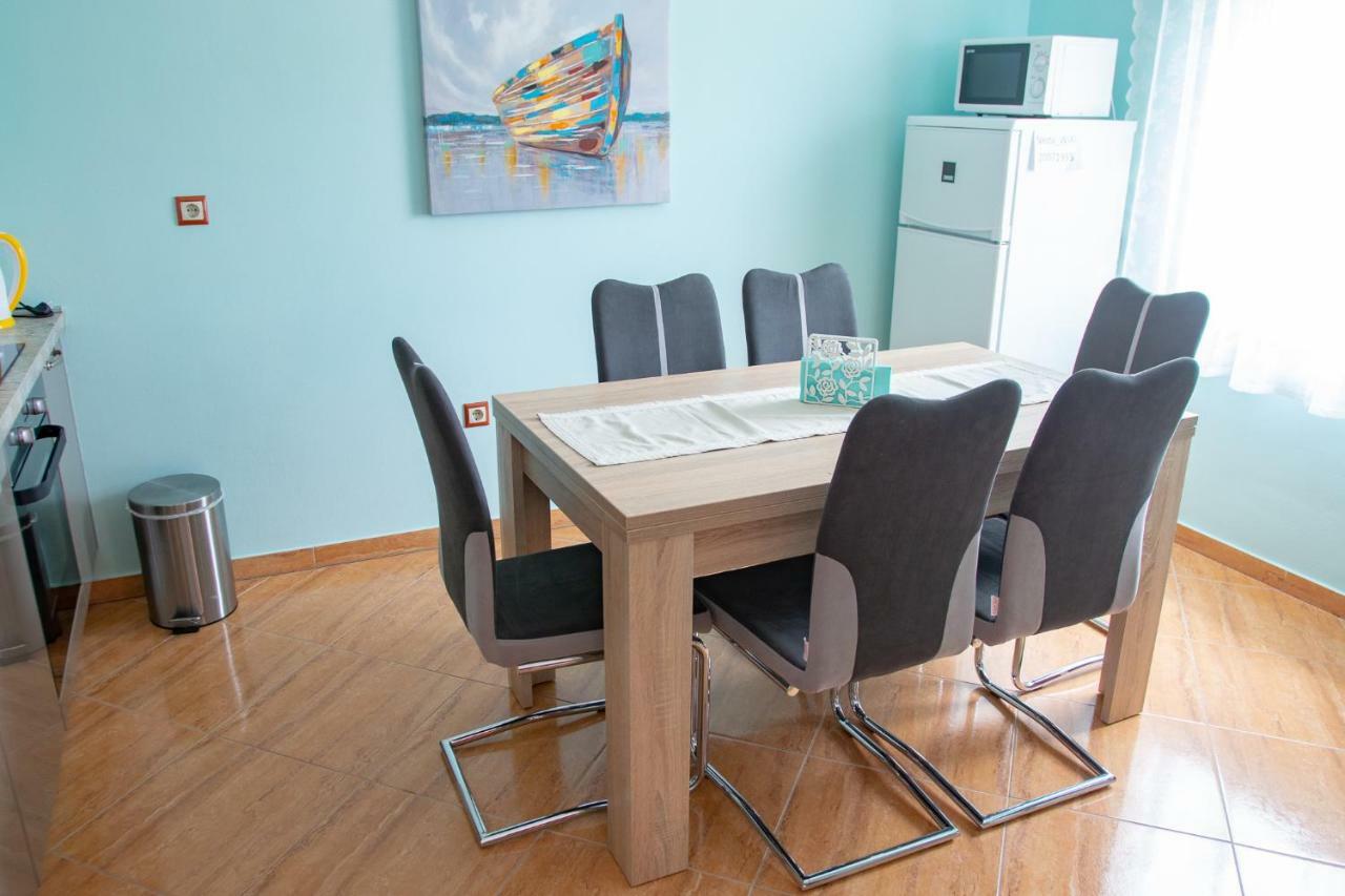 Apartments Neda Kampor Zewnętrze zdjęcie